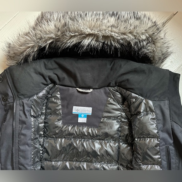 Columbia Women's Long Down Insulated Jacket Size Medium - Picture 4 of 10